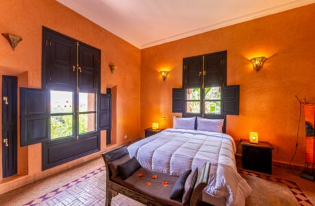 Deluxe Room (2 Adults + 1 Child)